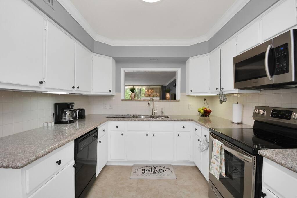 Double Master Suites Condo Near Med Ctr, Nrg Arena 2 ヒューストン エクステリア 写真